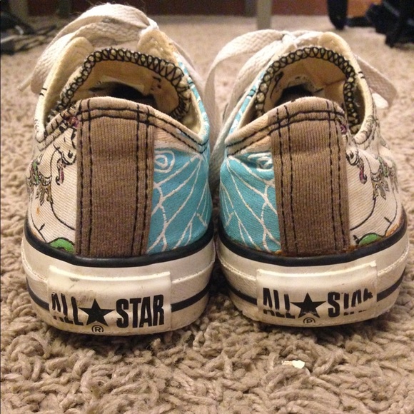Patterned Converse - Picture 5 of 5
